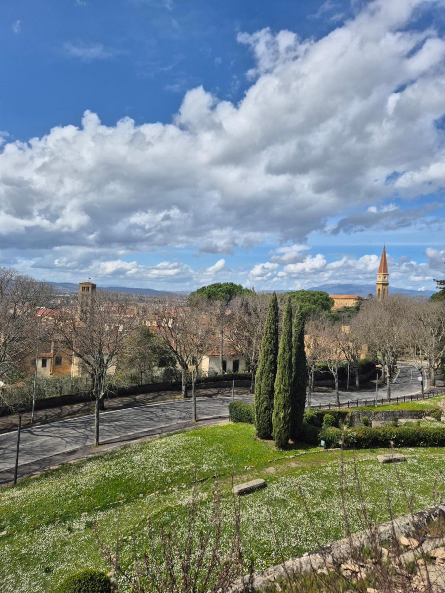 Miva Di Piu Casa Vacanza Arezzo Phòng bức ảnh